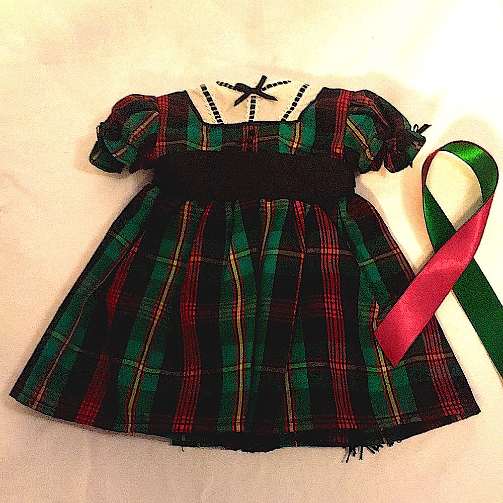 Pleasant Co Addy Walker
1995 Christmas Tartan Plaid dress & ribbon
-retired - Picture 3 of 5